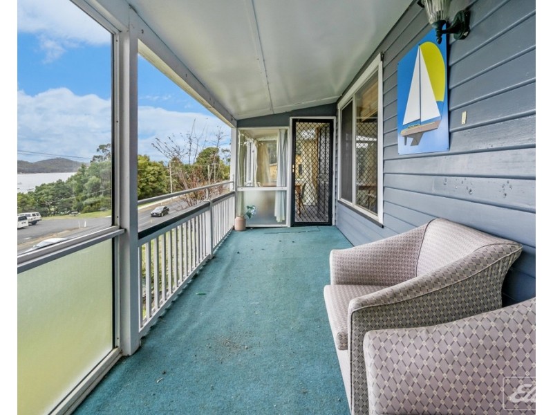 97 Flinders Street, Beauty Point TAS 7270