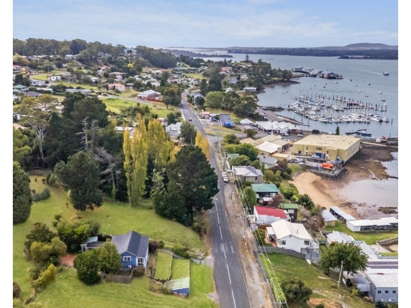 97 Flinders Street, Beauty Point TAS 7270