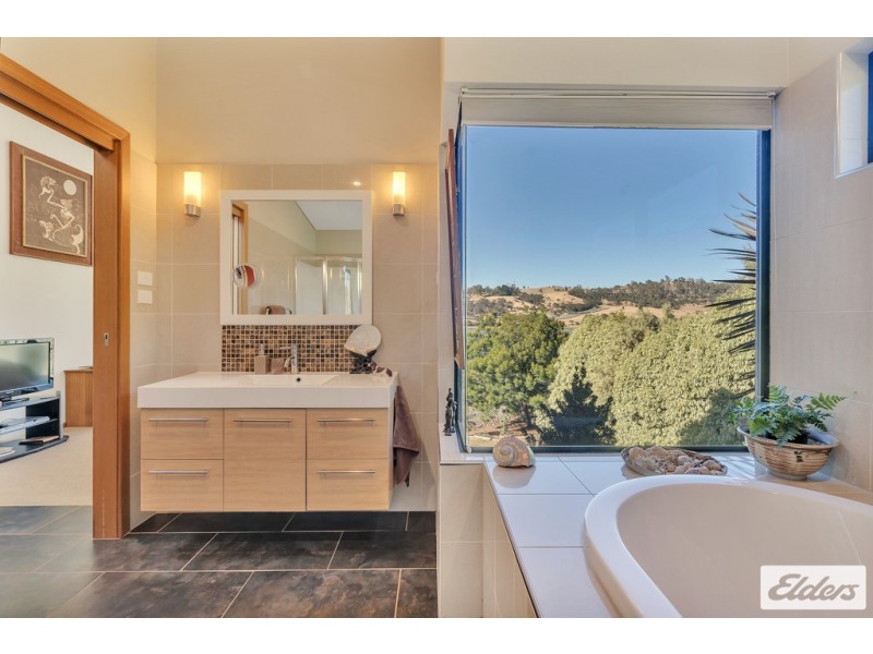 454 Windermere Road, Windermere TAS 7252