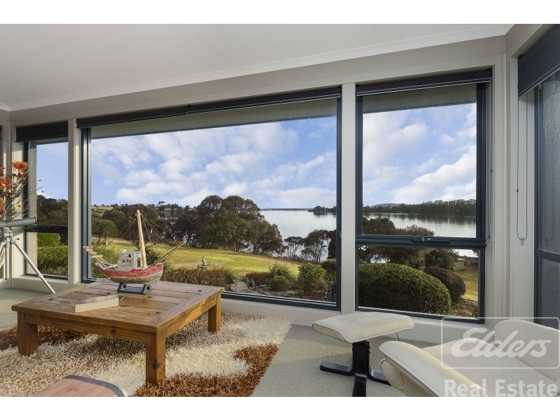95 Sunset Boulevard, Clarence Point TAS 7270