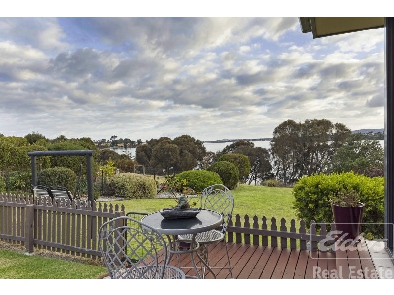 95 Sunset Boulevard, Clarence Point TAS 7270