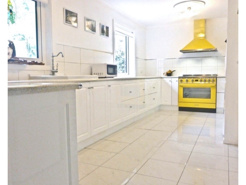 100 Viewbank Road, Newnham TAS 7248