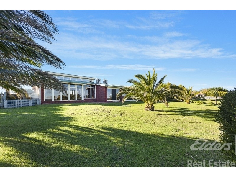 109 – 111 Low Head Road, Low Head TAS 7253