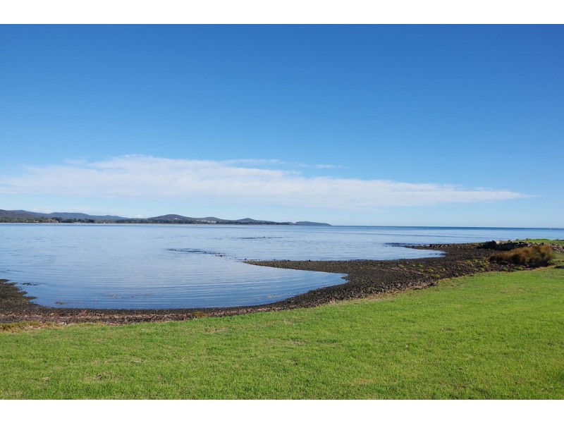 109 – 111 Low Head Road, Low Head TAS 7253