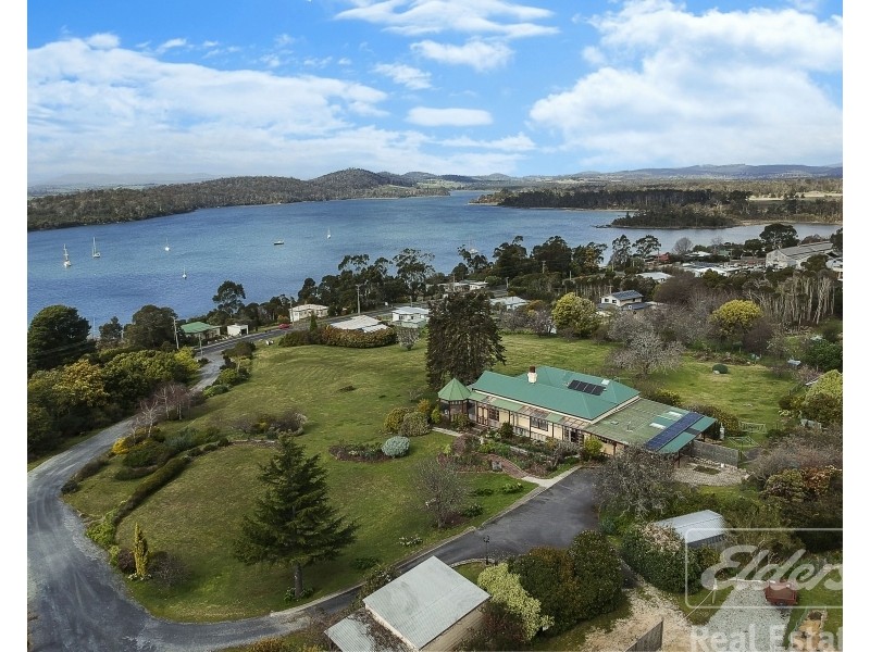 77 Flinders Street, Beauty Point TAS 7270