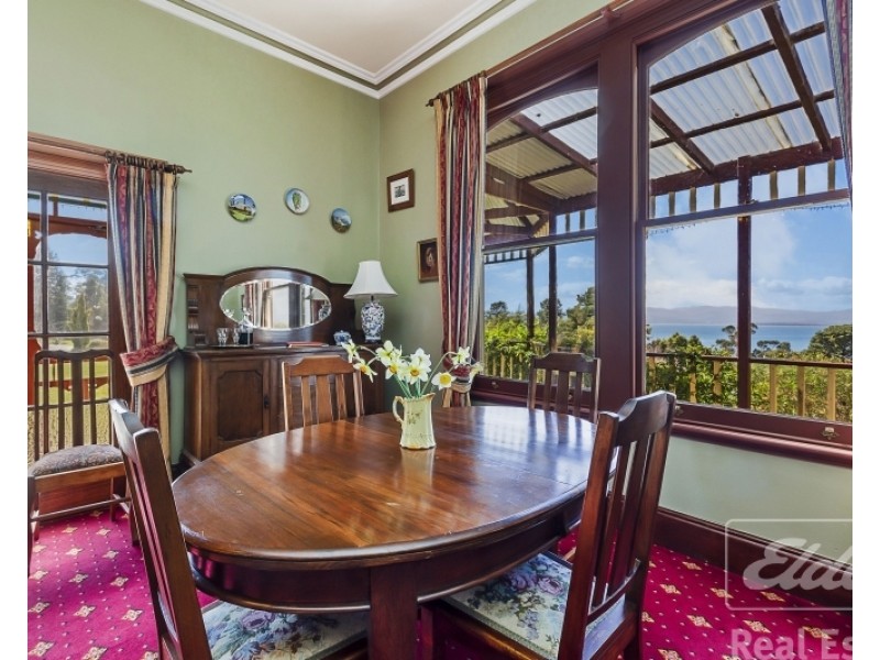77 Flinders Street, Beauty Point TAS 7270