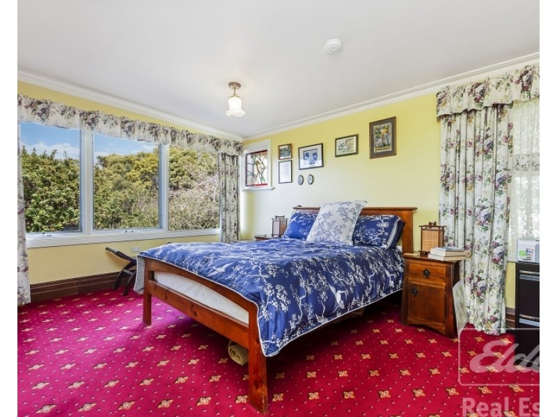 77 Flinders Street, Beauty Point TAS 7270
