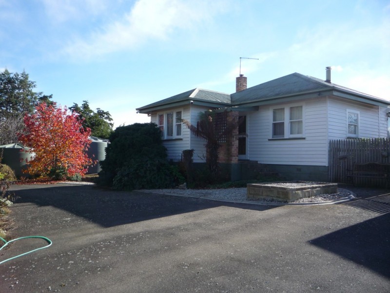 8 Seccombe Street, Perth TAS 7300