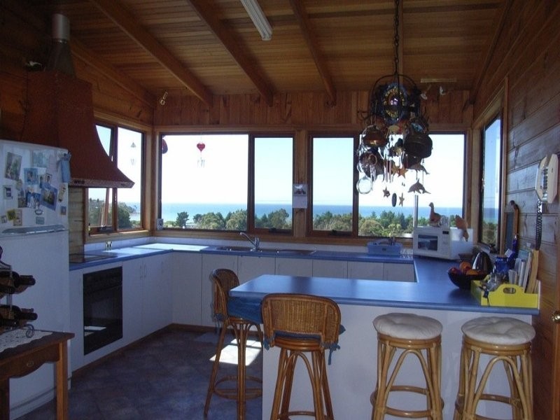 38 Beach Crescent, Greens Beach TAS 7270