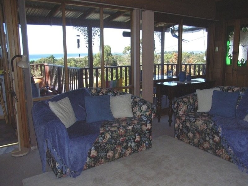 38 Beach Crescent, Greens Beach TAS 7270