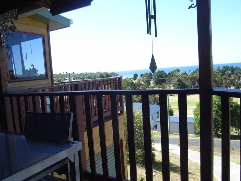 38 Beach Crescent, Greens Beach TAS 7270