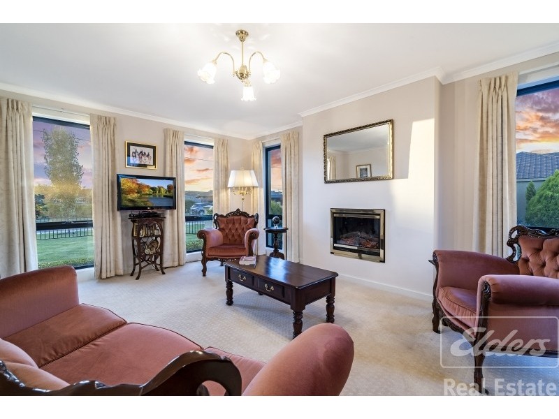 10 Amethyst Place, Perth TAS 7300