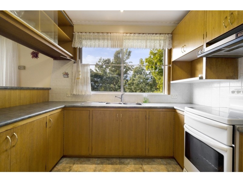 10 Riverside Drive, Riverside TAS 7250