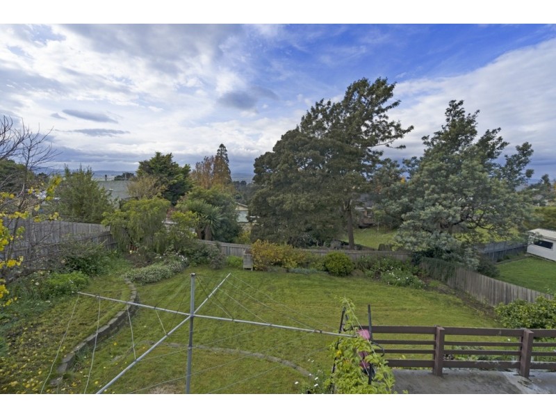 10 Riverside Drive, Riverside TAS 7250