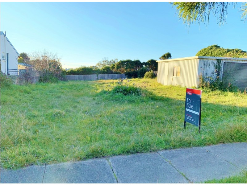 27 South Street, George Town TAS 7253