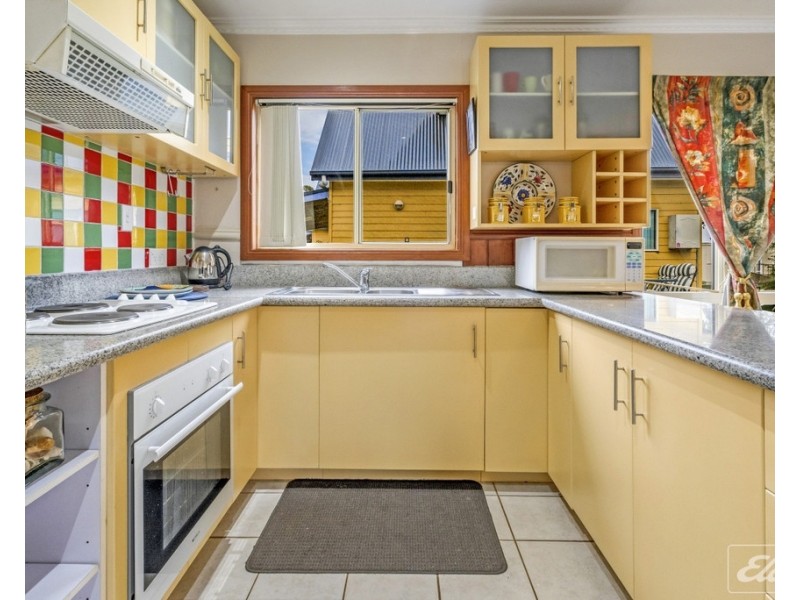 3/2 Tamar Crescent, Greens Beach TAS 7270