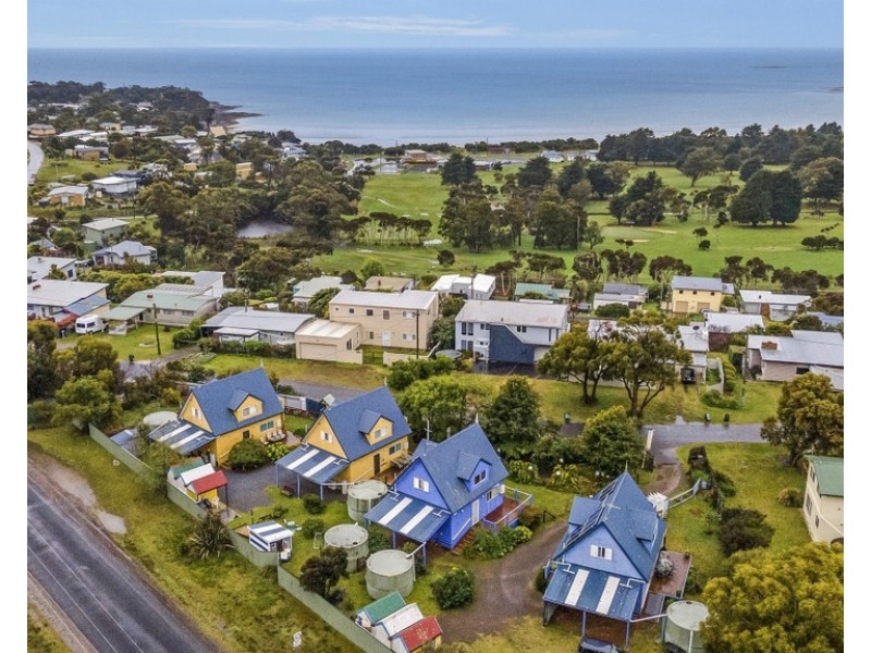 3/2 Tamar Crescent, Greens Beach TAS 7270