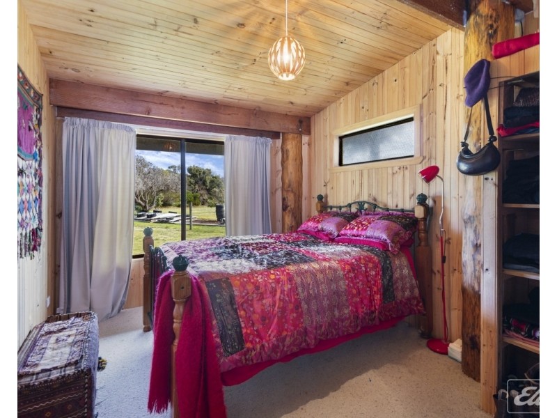 4 Bush Haven Drive, Lulworth TAS 7252