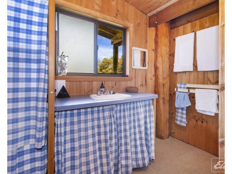 4 Bush Haven Drive, Lulworth TAS 7252