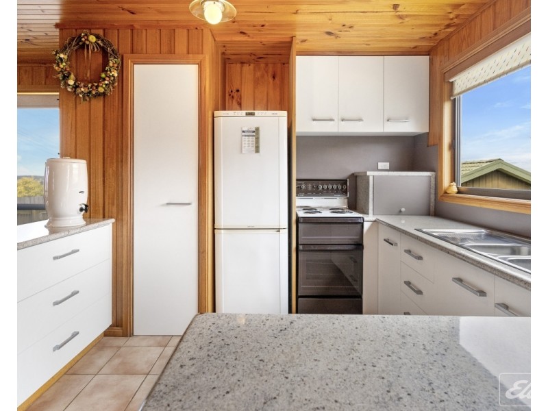 17 Ocean View Drive, Greens Beach TAS 7270
