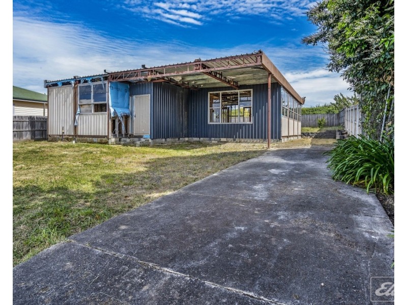 17 Hume Street, Mayfield TAS 7248