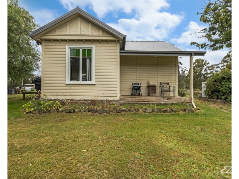 126 Hillwood Jetty Road, Hillwood TAS 7252
