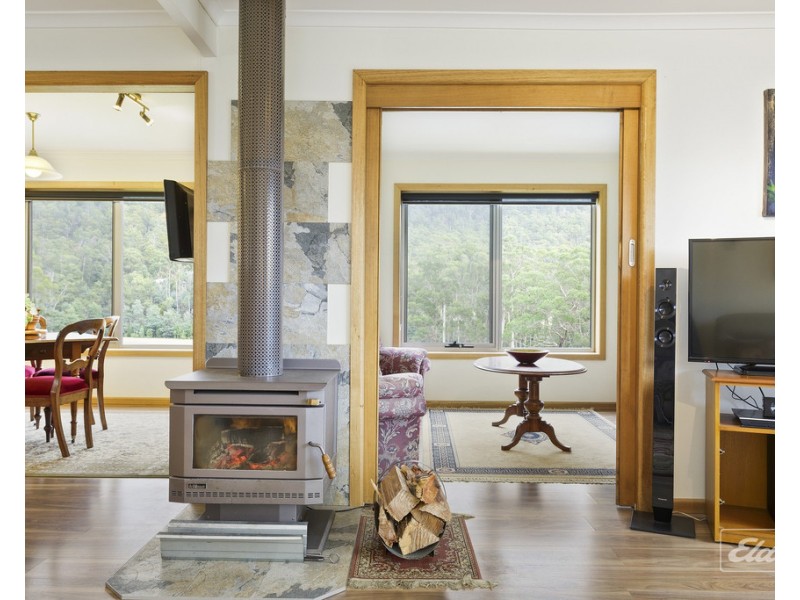 302 Brown Mountain Road, Karoola TAS 7267