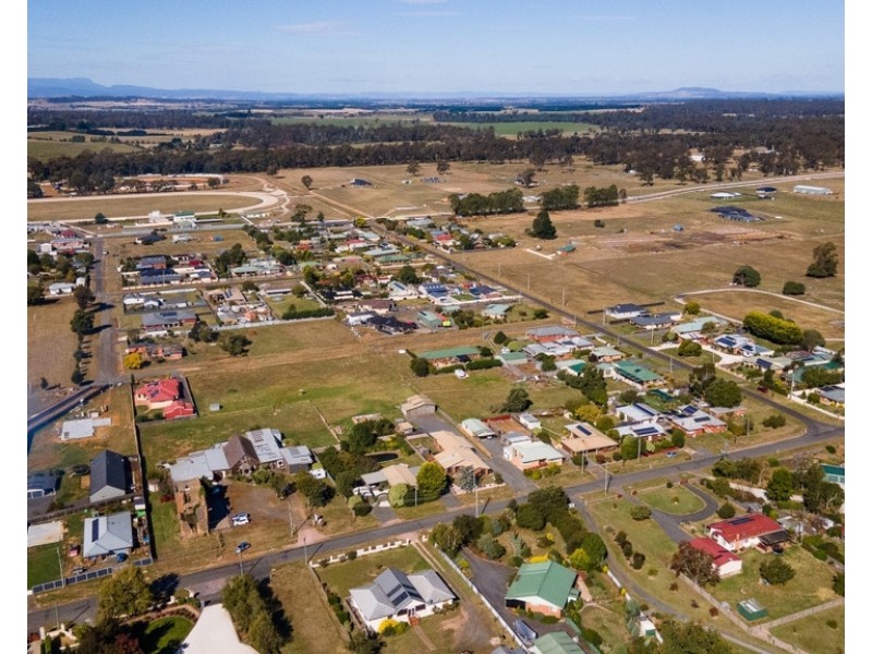 8 Church Street, Carrick TAS 7291