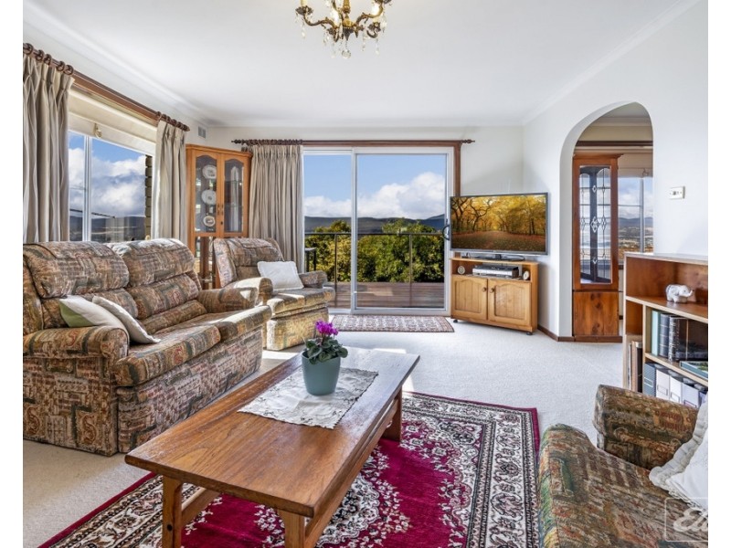 70 New World Avenue, Trevallyn TAS 7250