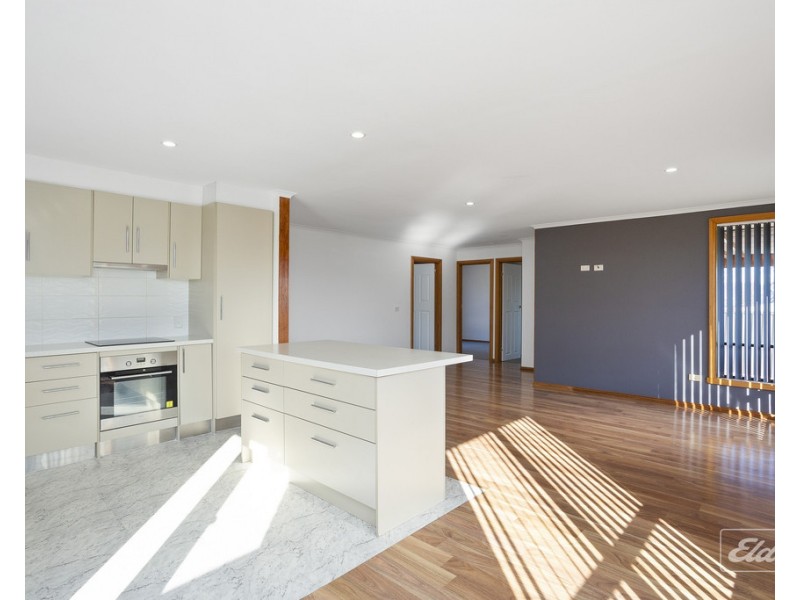 15 Bishops Drive, Newnham TAS 7248
