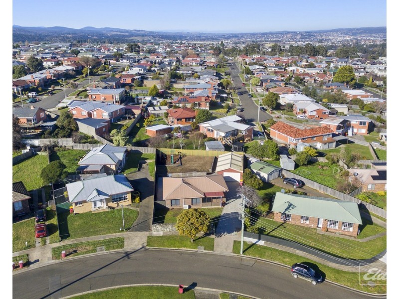 15 Bishops Drive, Newnham TAS 7248