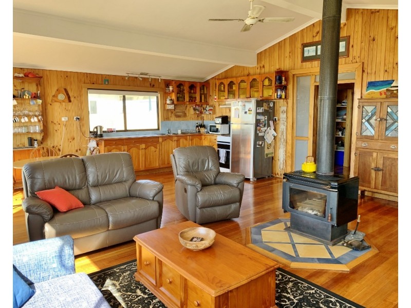 15 Scott Street, Lulworth TAS 7252