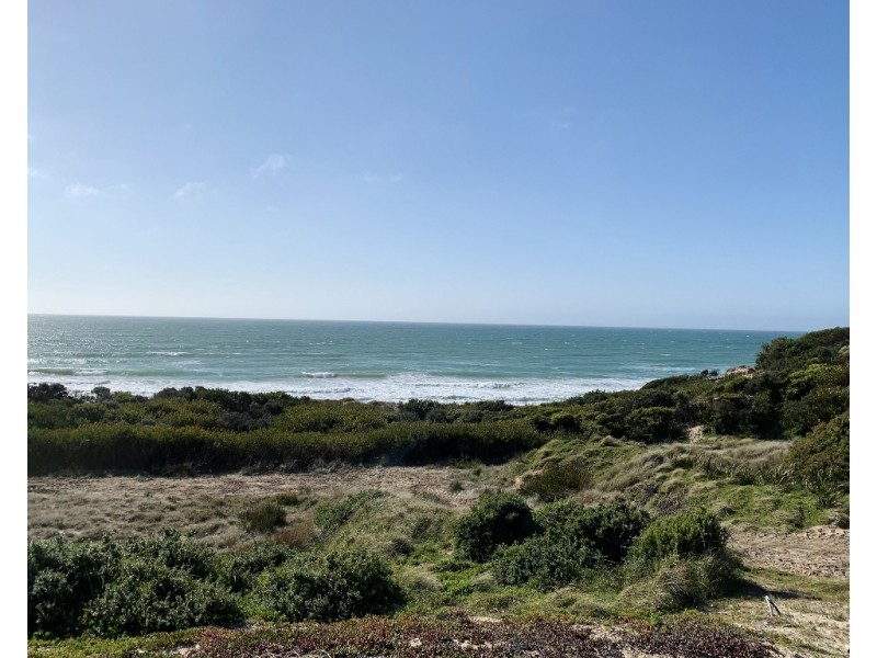 15 Scott Street, Lulworth TAS 7252