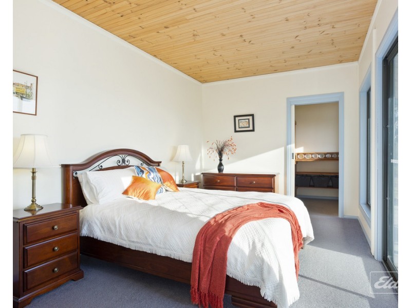 1069 Windermere Road, Swan Bay TAS 7252