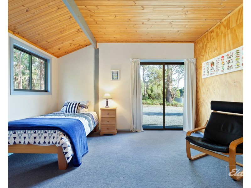 1069 Windermere Road, Swan Bay TAS 7252