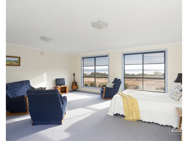 1069 Windermere Road, Swan Bay TAS 7252