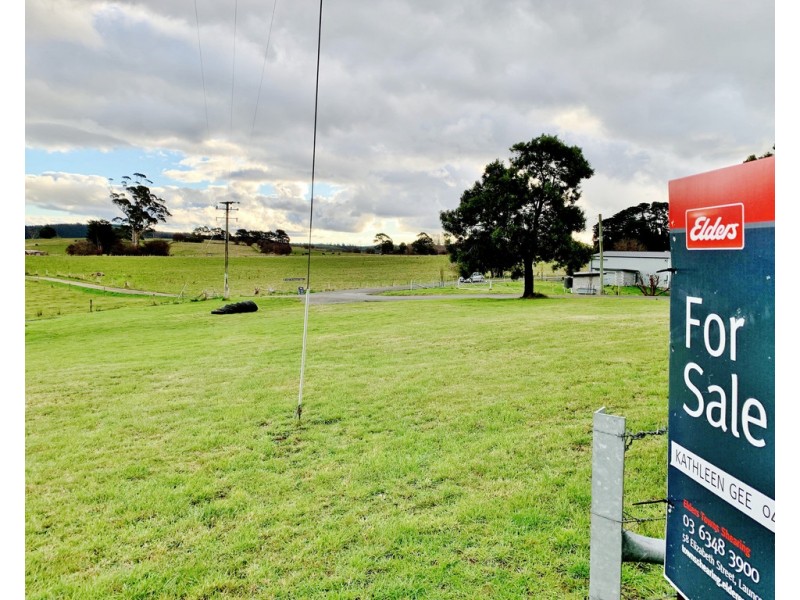 8 Clover Hill Road, Lebrina TAS 7254