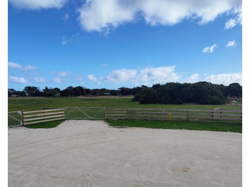 3 Palana Road, Whitemark TAS 7255