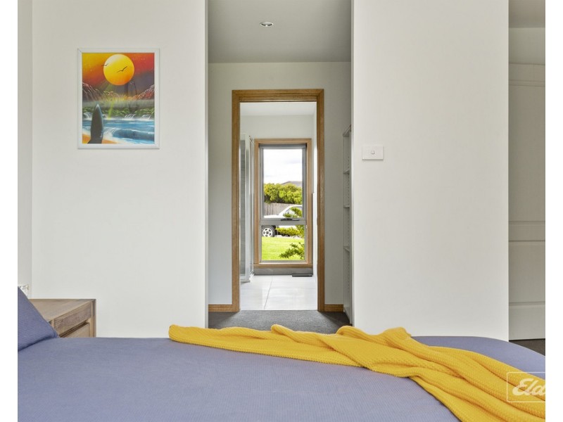 23 CARILLION COURT, Newnham TAS 7248