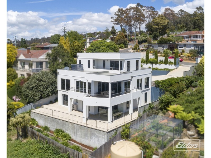 2 Daniella Court, Trevallyn TAS 7250