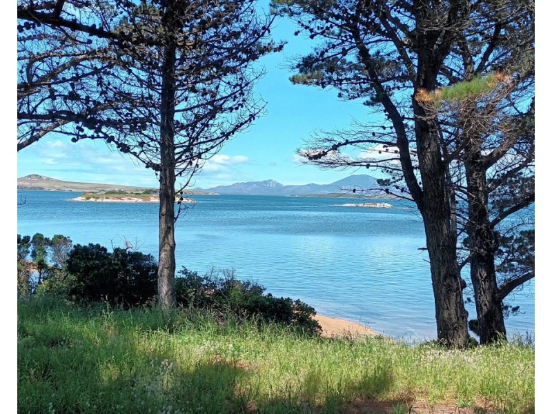 17 Barr Street, Lady Barron TAS 7255