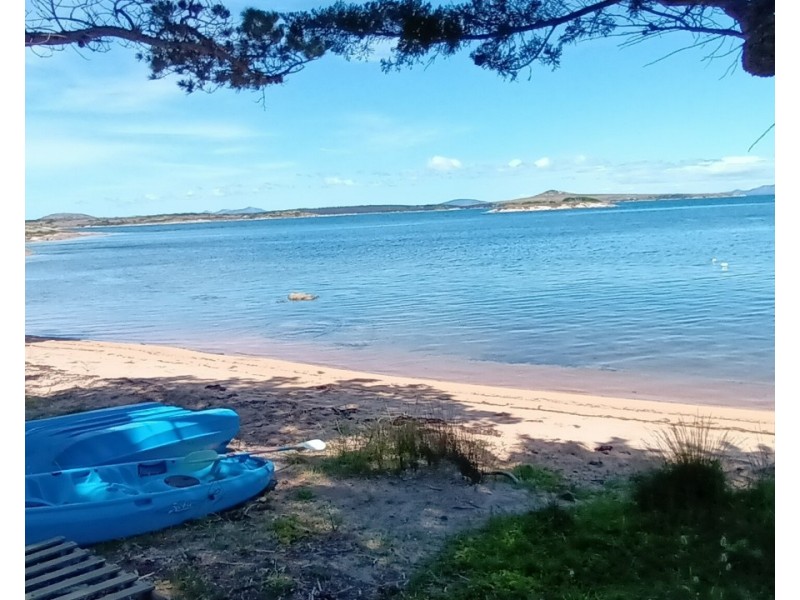 17 Barr Street, Lady Barron TAS 7255