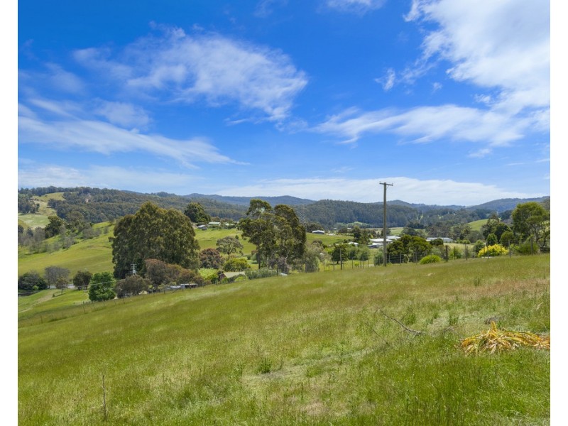 18 Fairview Court, Acacia Hills TAS 7306