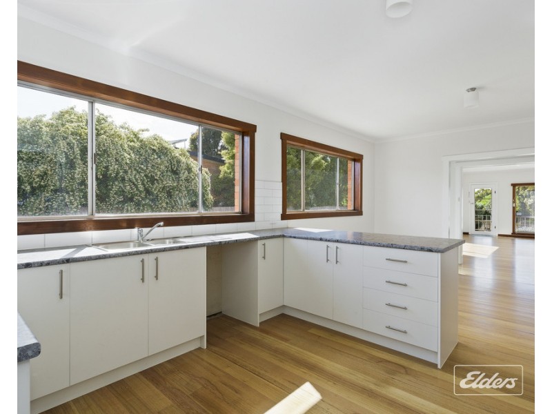 142 Peel Street West, Summerhill TAS 7250