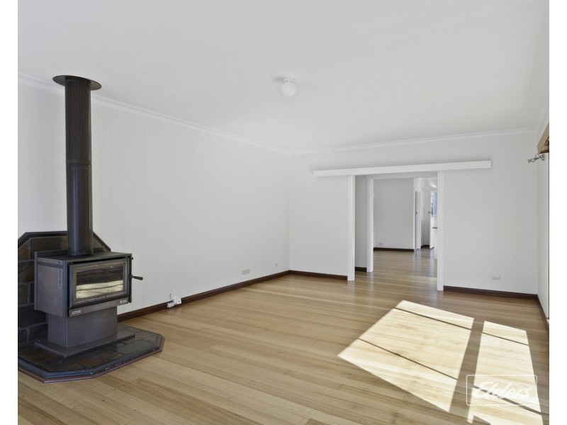 142 Peel Street West, Summerhill TAS 7250