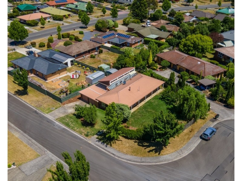 13 Sherwood Close, Prospect Vale TAS 7250