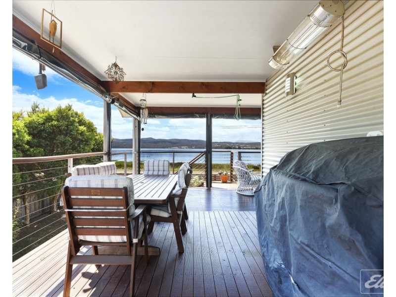 7 Beach Road, Gravelly Beach TAS 7276