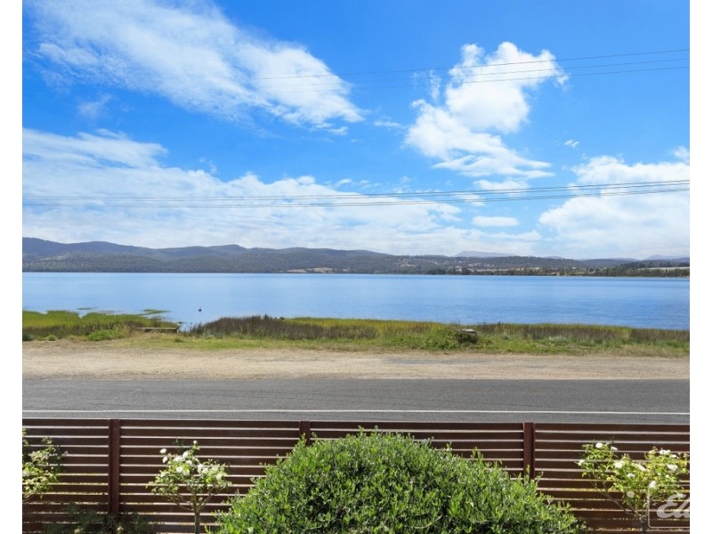 7 Beach Road, Gravelly Beach TAS 7276