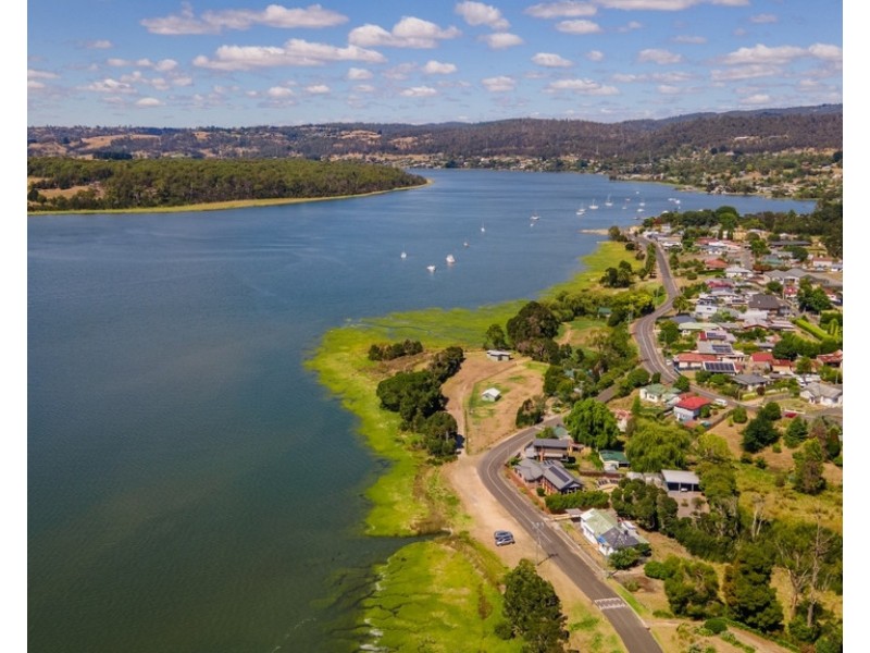 7 Beach Road, Gravelly Beach TAS 7276
