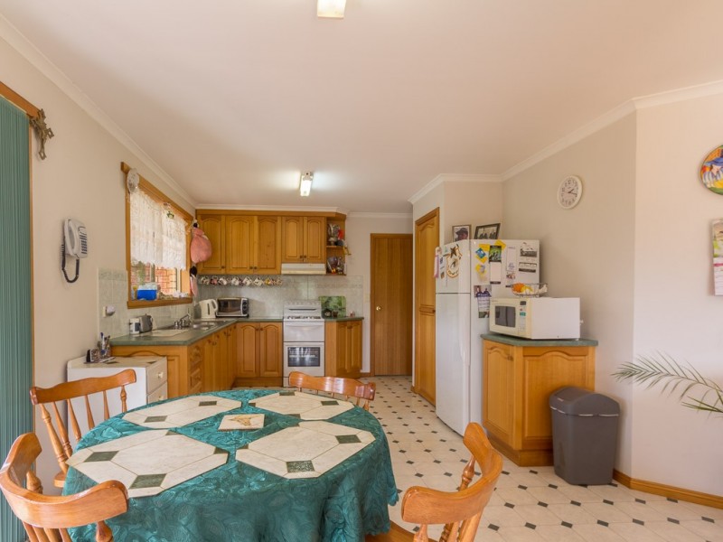 14 Main Road, Lanena TAS 7275
